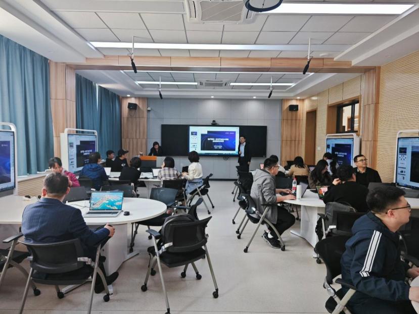 国际经贸学院举办教师教学能力提升专题研讨会（第2期）